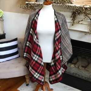 Plaid Poncho New